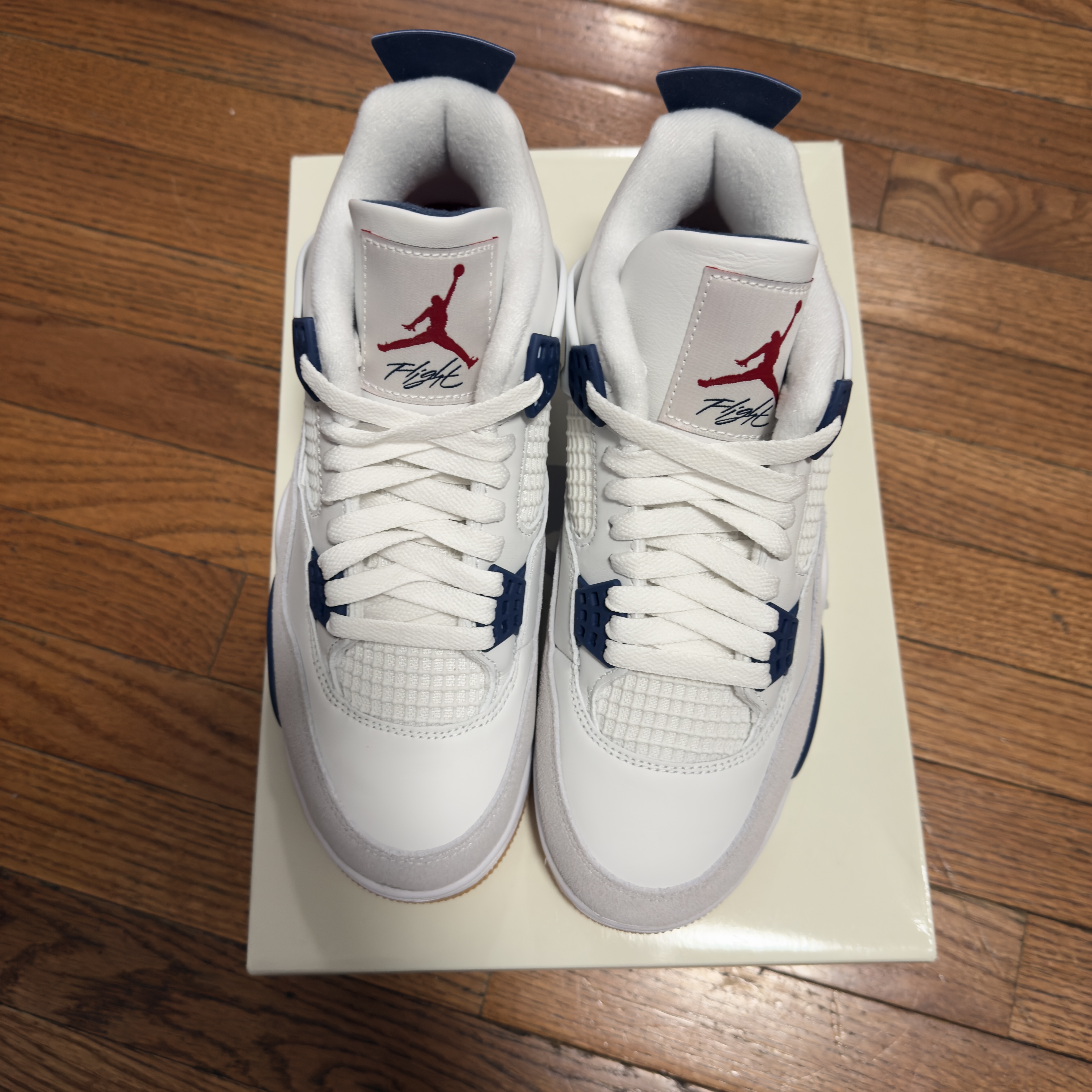 featured image for Jordan 4 SB Navy
