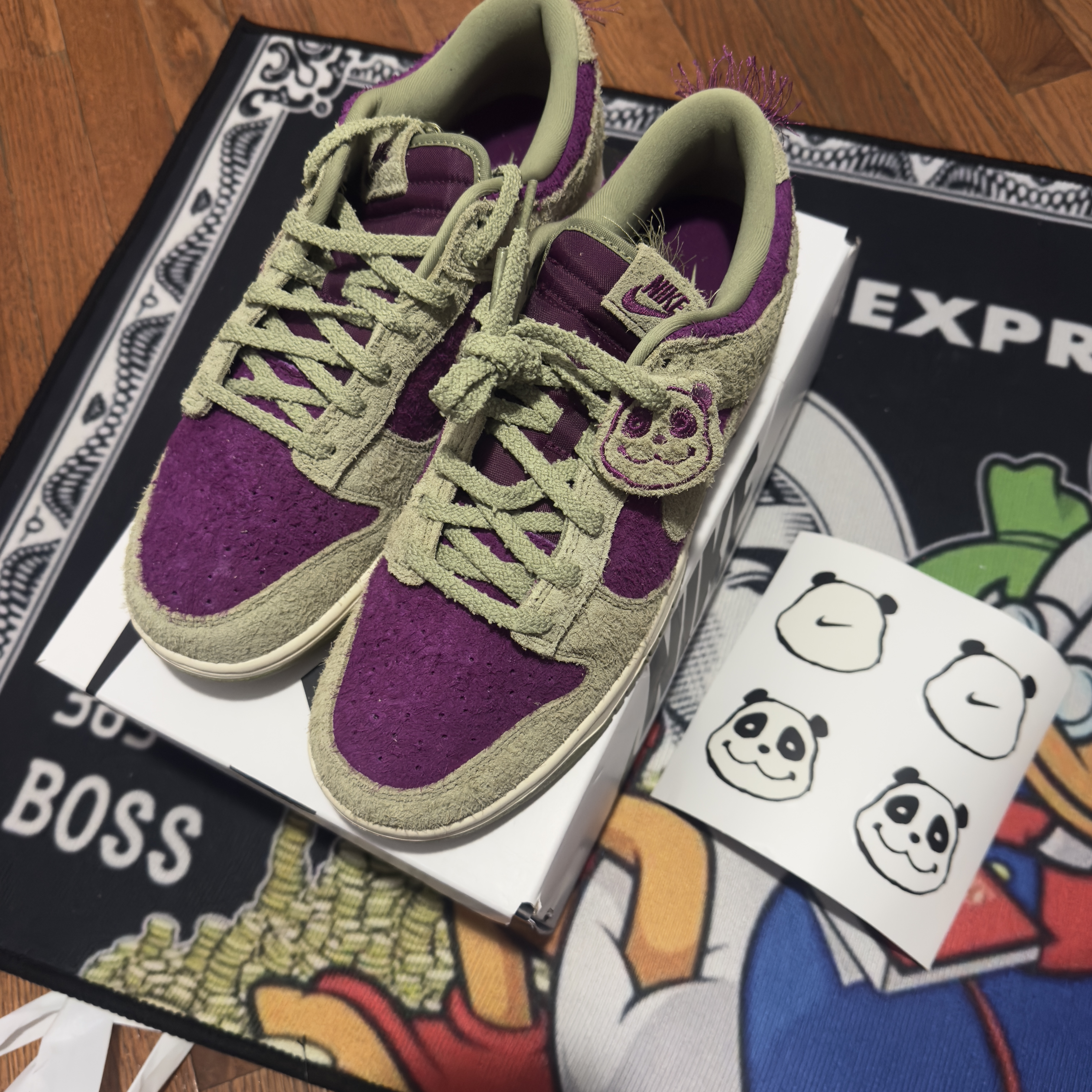 featured image for Nike dunk low viotech panda